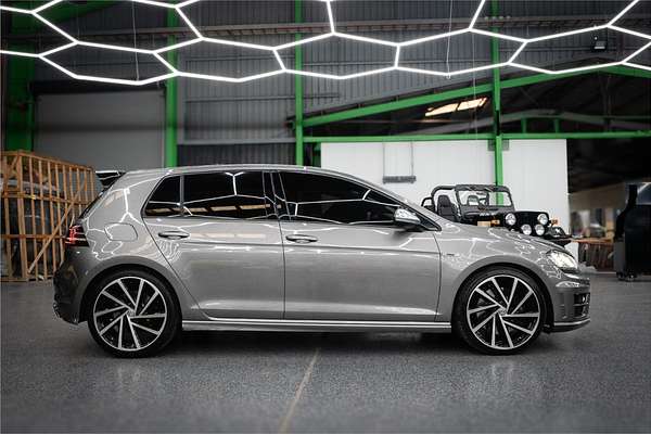 2016 Volkswagen Golf R 7