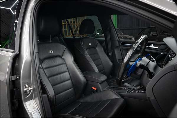 2016 Volkswagen Golf R 7