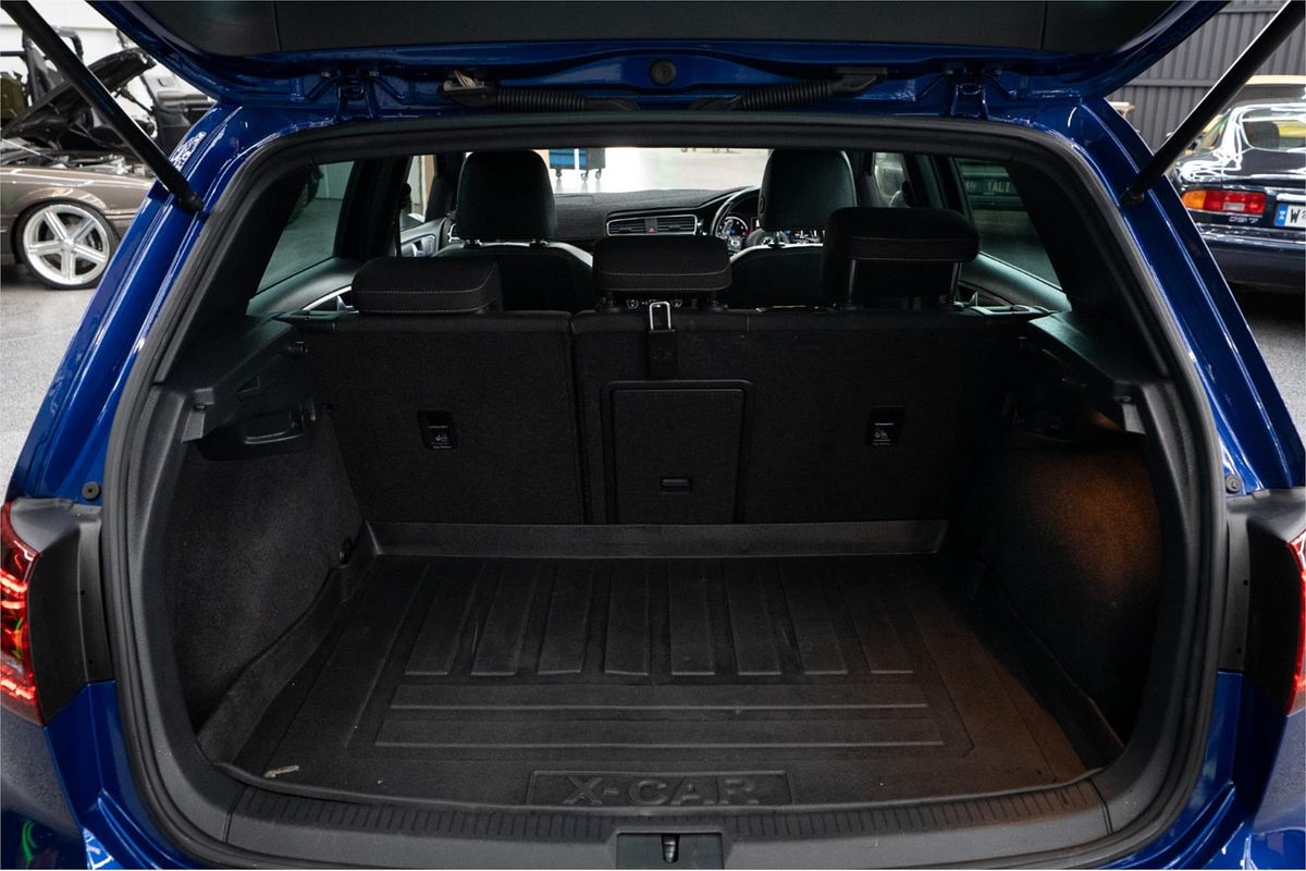 2014 Volkswagen Golf R 7