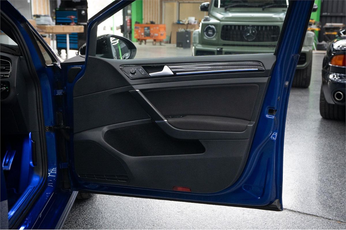 2014 Volkswagen Golf R 7