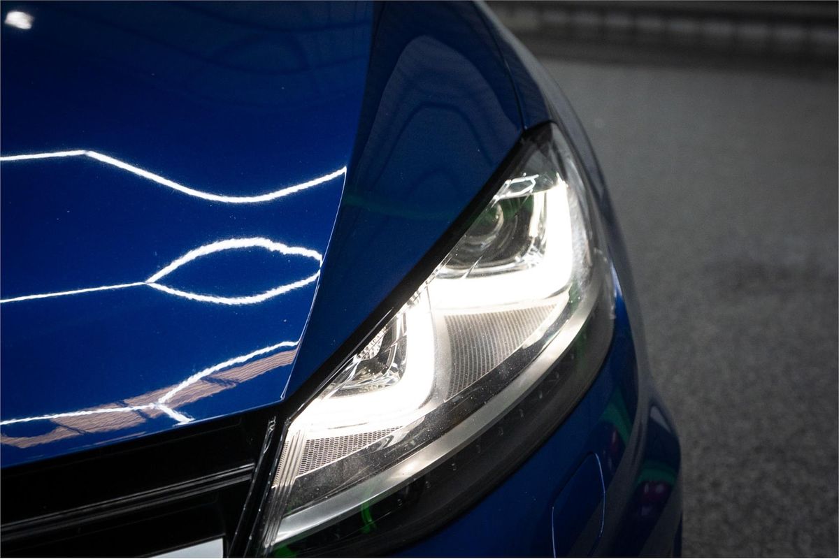 2014 Volkswagen Golf R 7