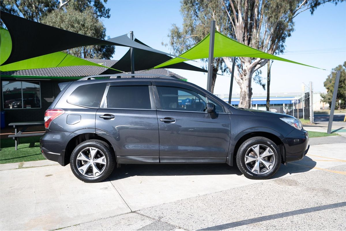2015 Subaru Forester 2.5i-L S4