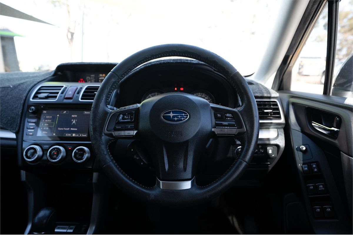 2015 Subaru Forester 2.5i-L S4