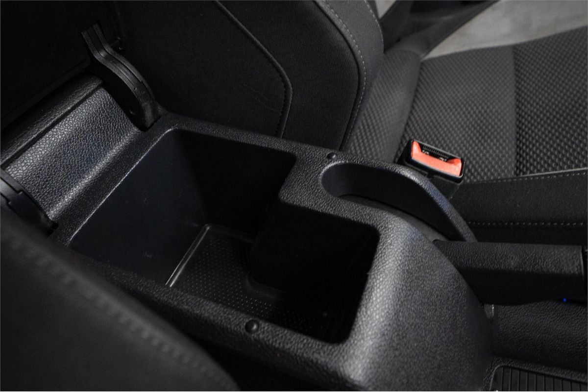 2011 Volkswagen Golf R VI