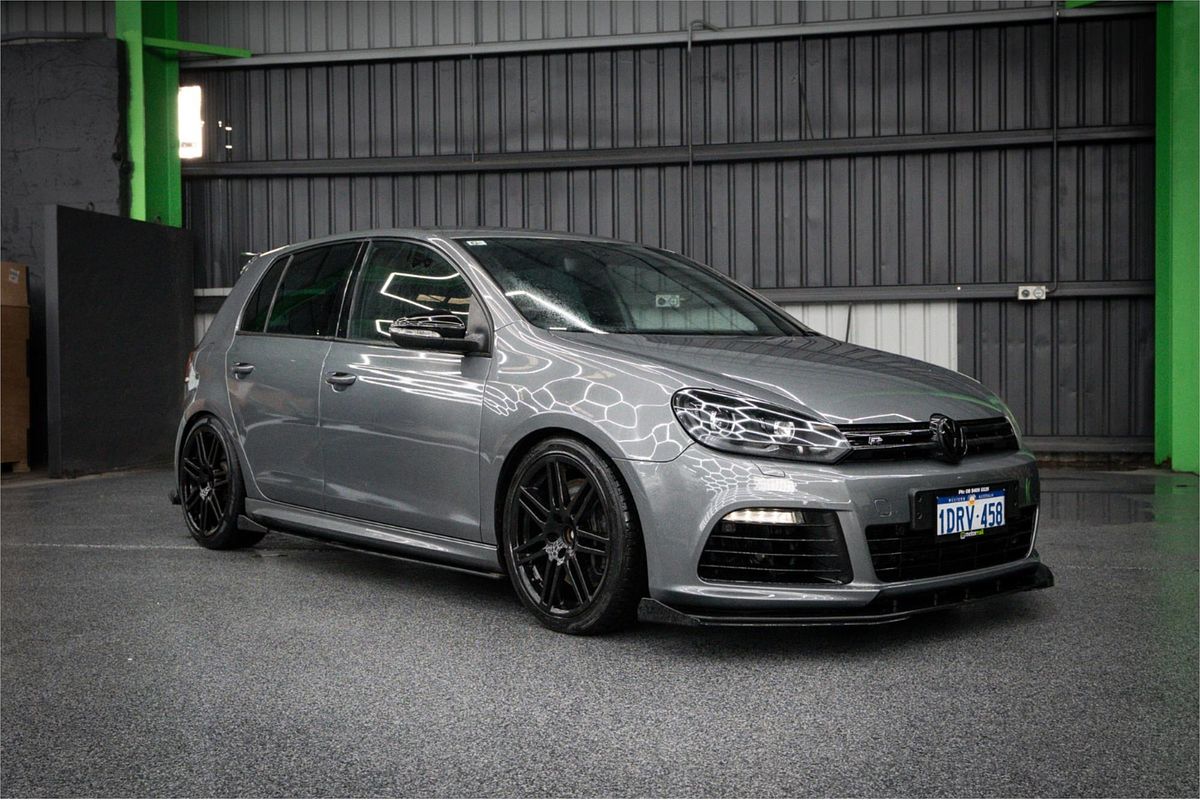2011 Volkswagen Golf R VI