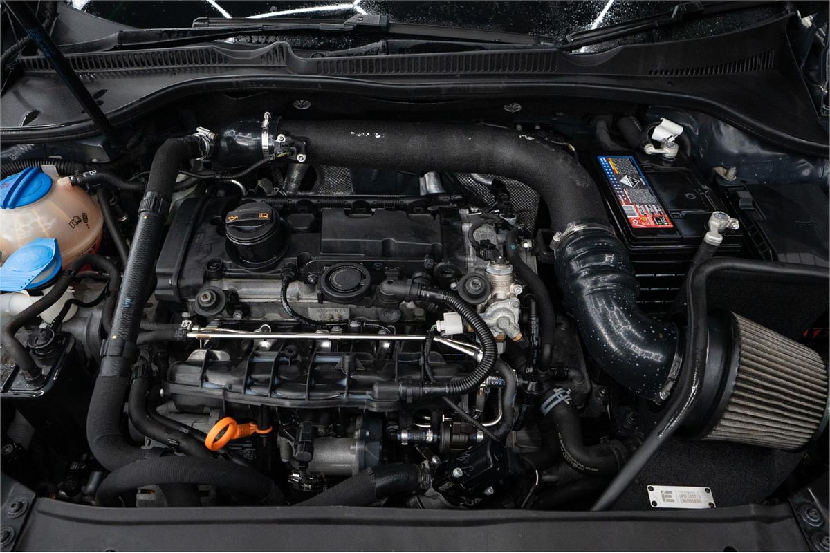 2011 Volkswagen Golf R VI