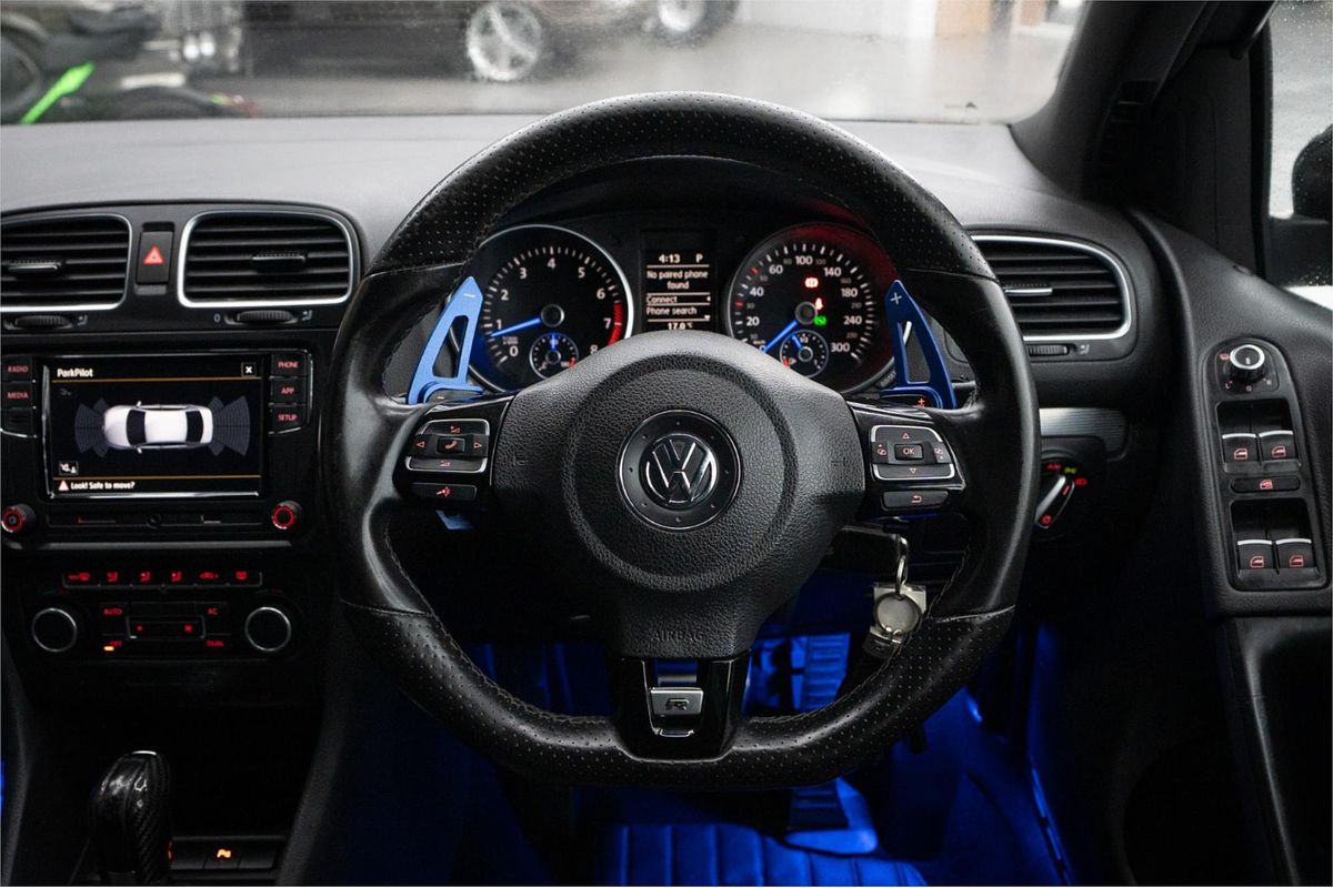 2011 Volkswagen Golf R VI