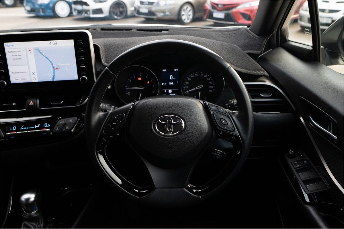 2020 Toyota C-HR KOBA (AWD) TWO TONE NGX50R