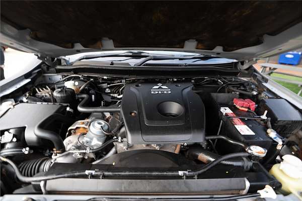 2016 Mitsubishi Triton GLS MQ 4X4
