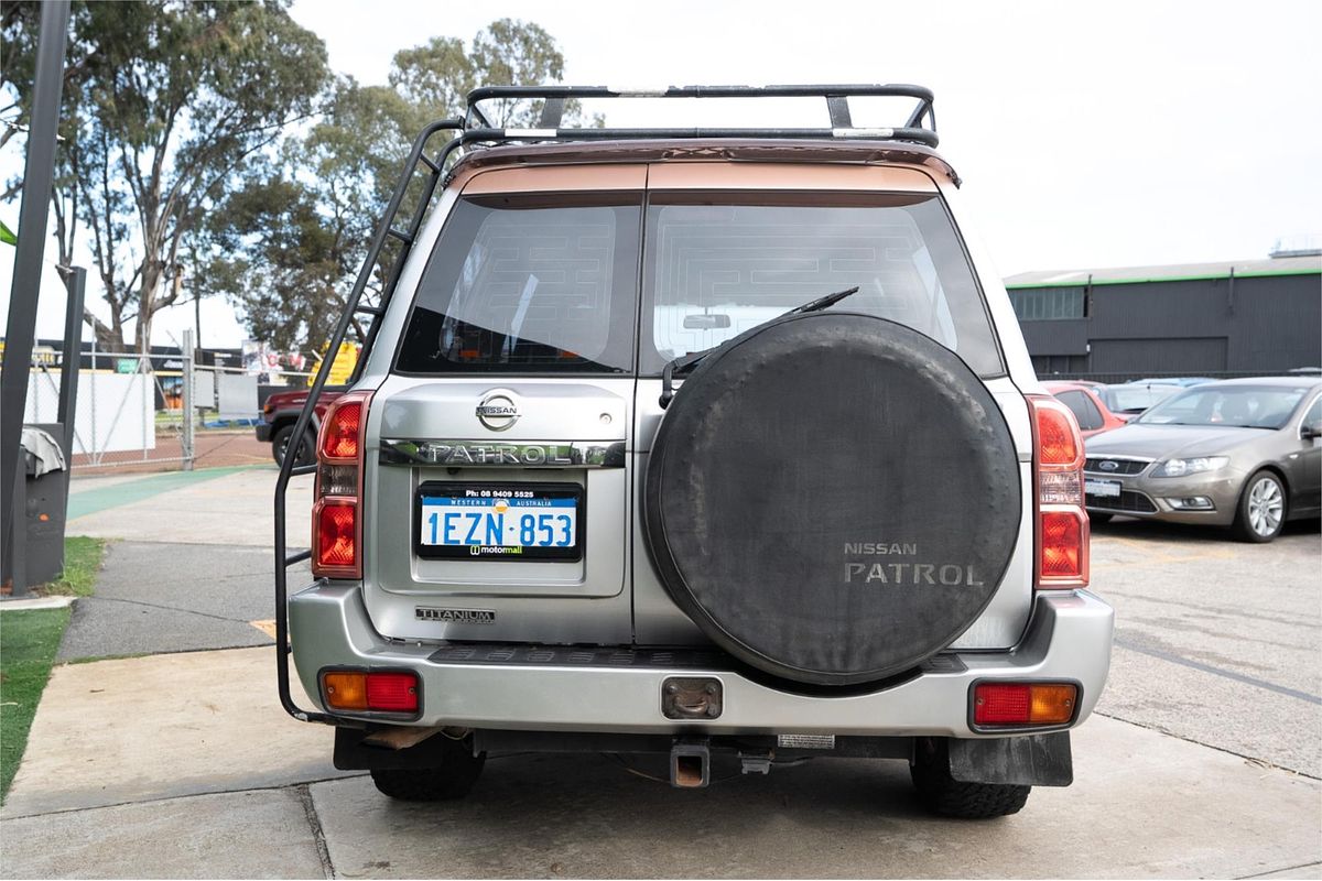 2014 Nissan Patrol ST Y61