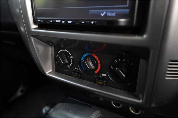 2014 Nissan Patrol ST Y61
