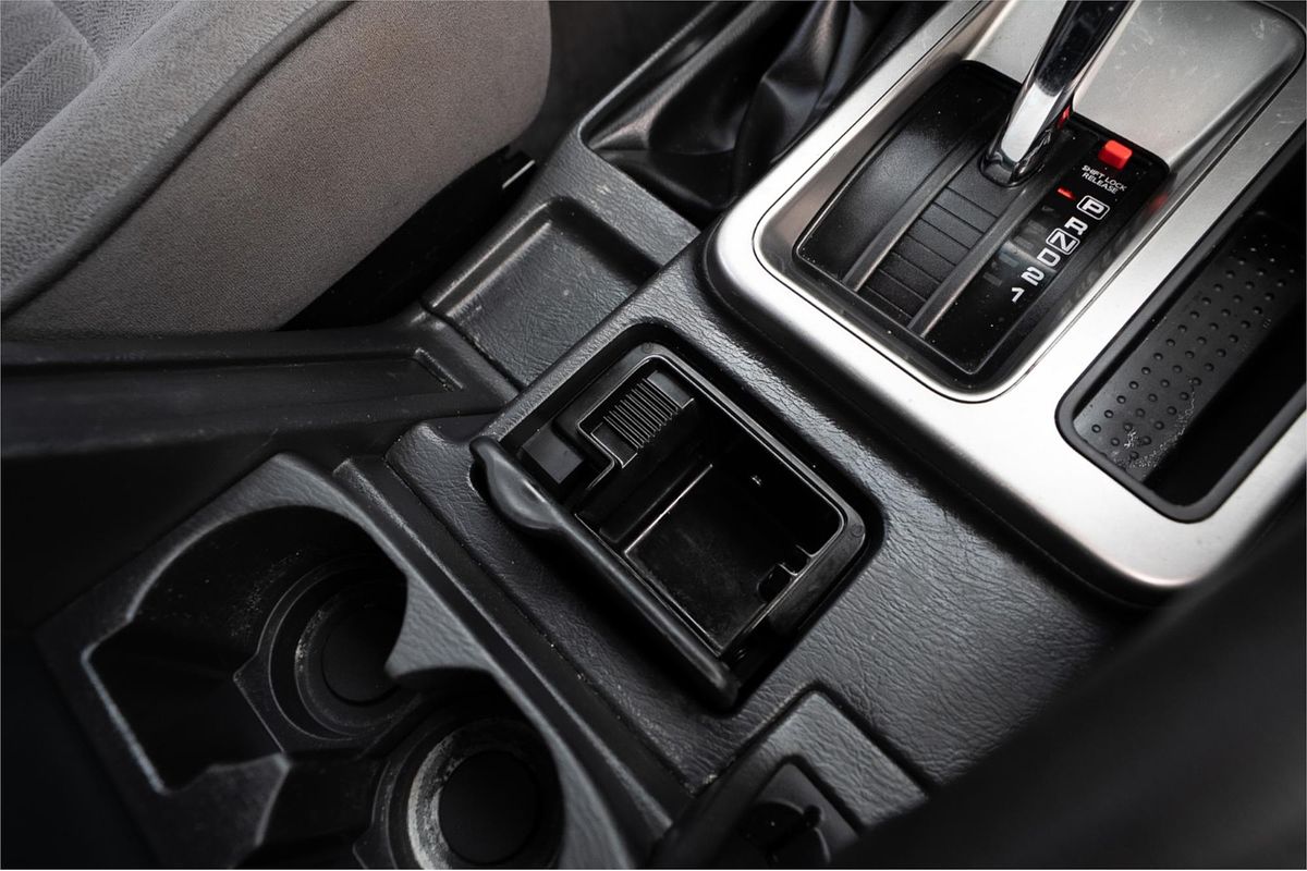 2014 Nissan Patrol ST Y61
