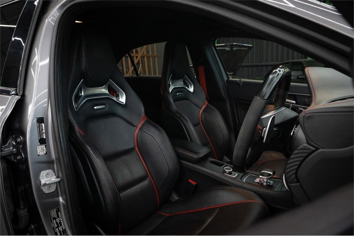 2014 Mercedes-Benz A45 AMG 176 MY14