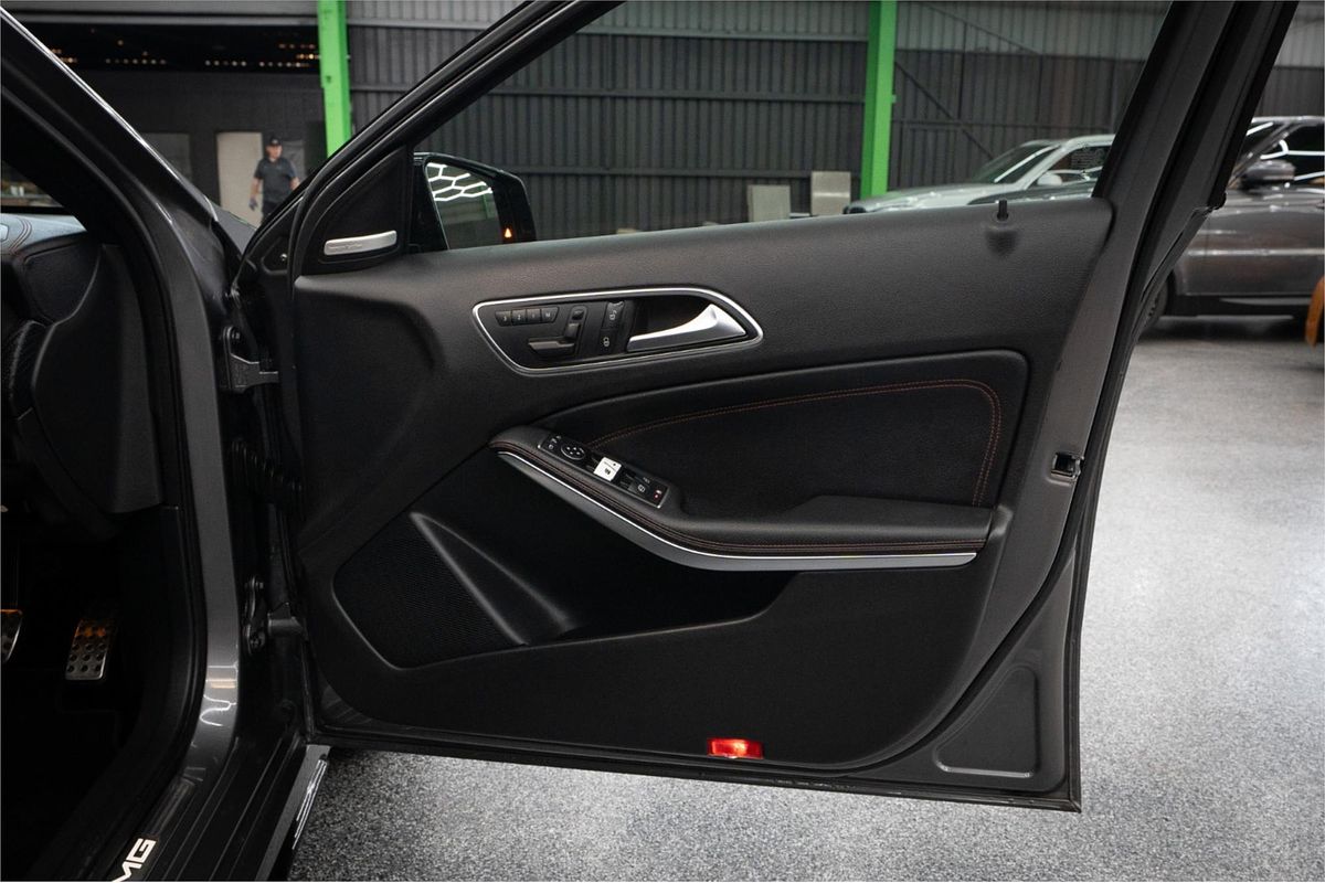 2014 Mercedes-Benz A45 AMG 176 MY14