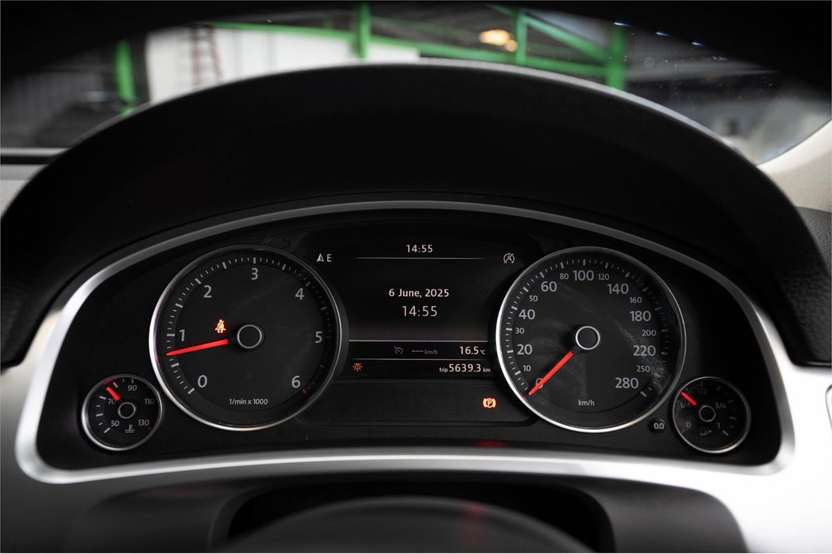 2015 Volkswagen Touareg V6 TDI 7P MY16