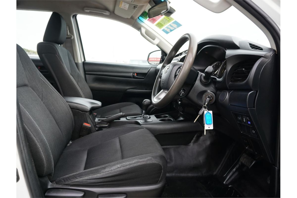 2020 Toyota Hilux SR GUN126R 4X4