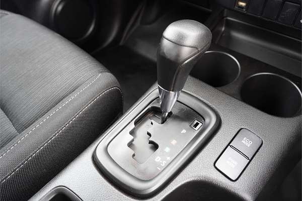 2020 Toyota Hilux SR GUN126R 4X4