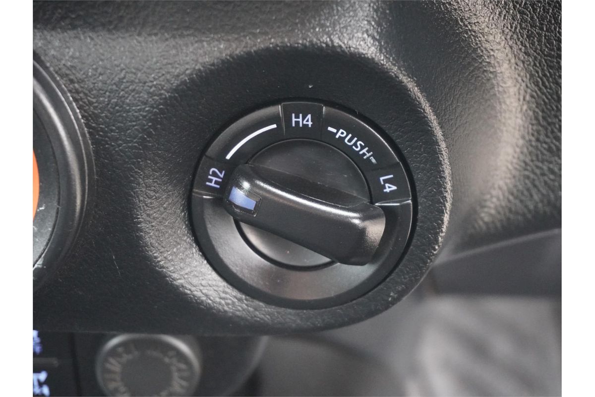 2020 Toyota Hilux SR GUN126R 4X4