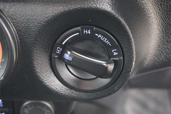 2020 Toyota Hilux SR GUN126R 4X4