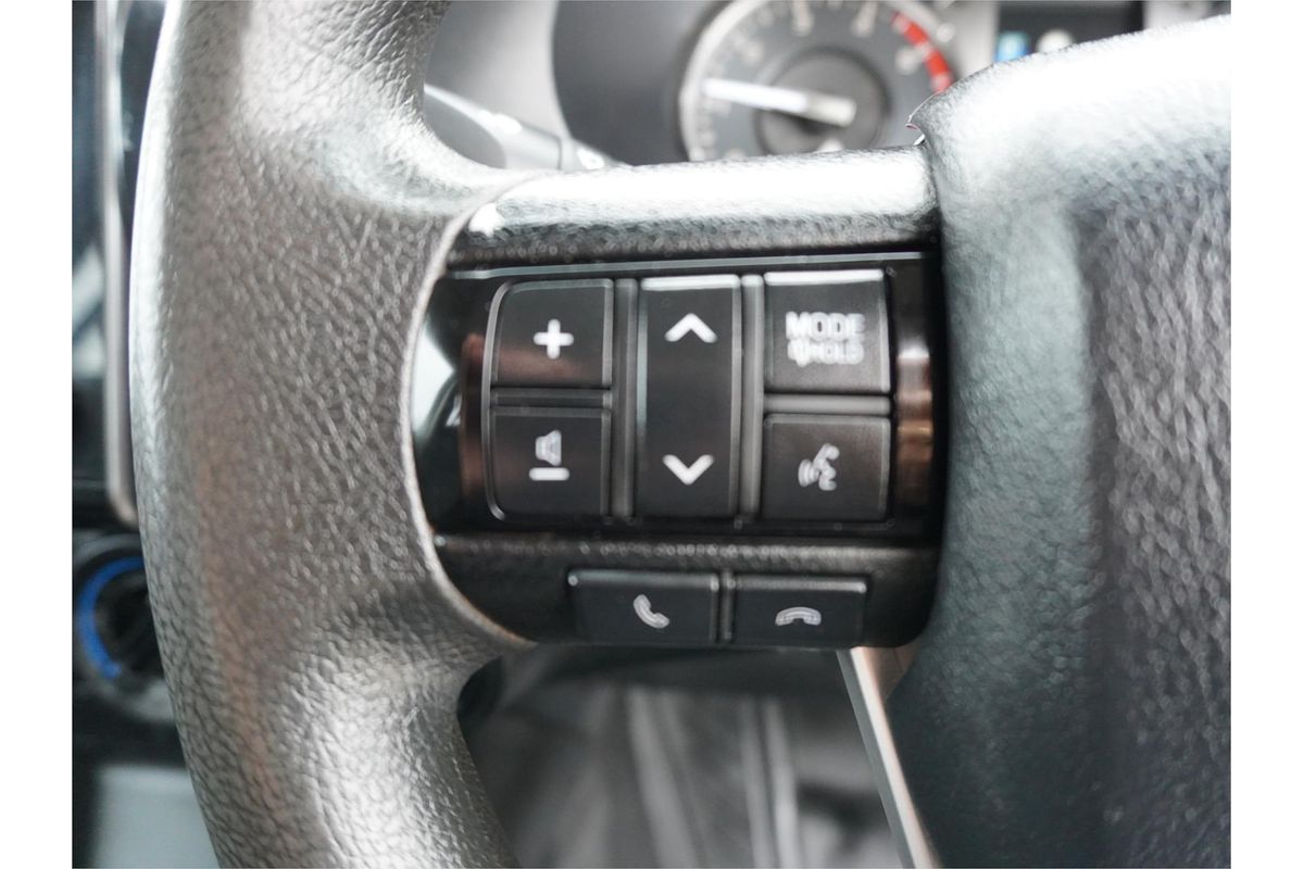 2020 Toyota Hilux SR GUN126R 4X4