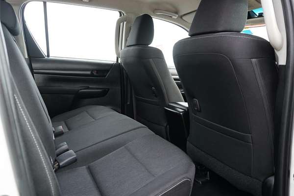 2020 Toyota Hilux SR GUN126R 4X4