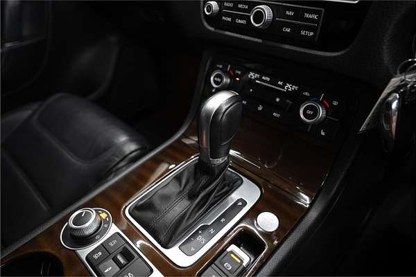 2015 Volkswagen Touareg V6 TDI 7P MY16