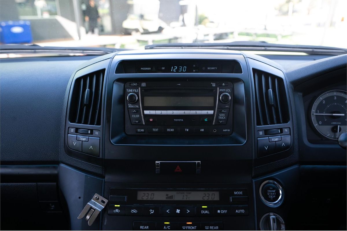 2007 Toyota Landcruiser GXL VDJ200R