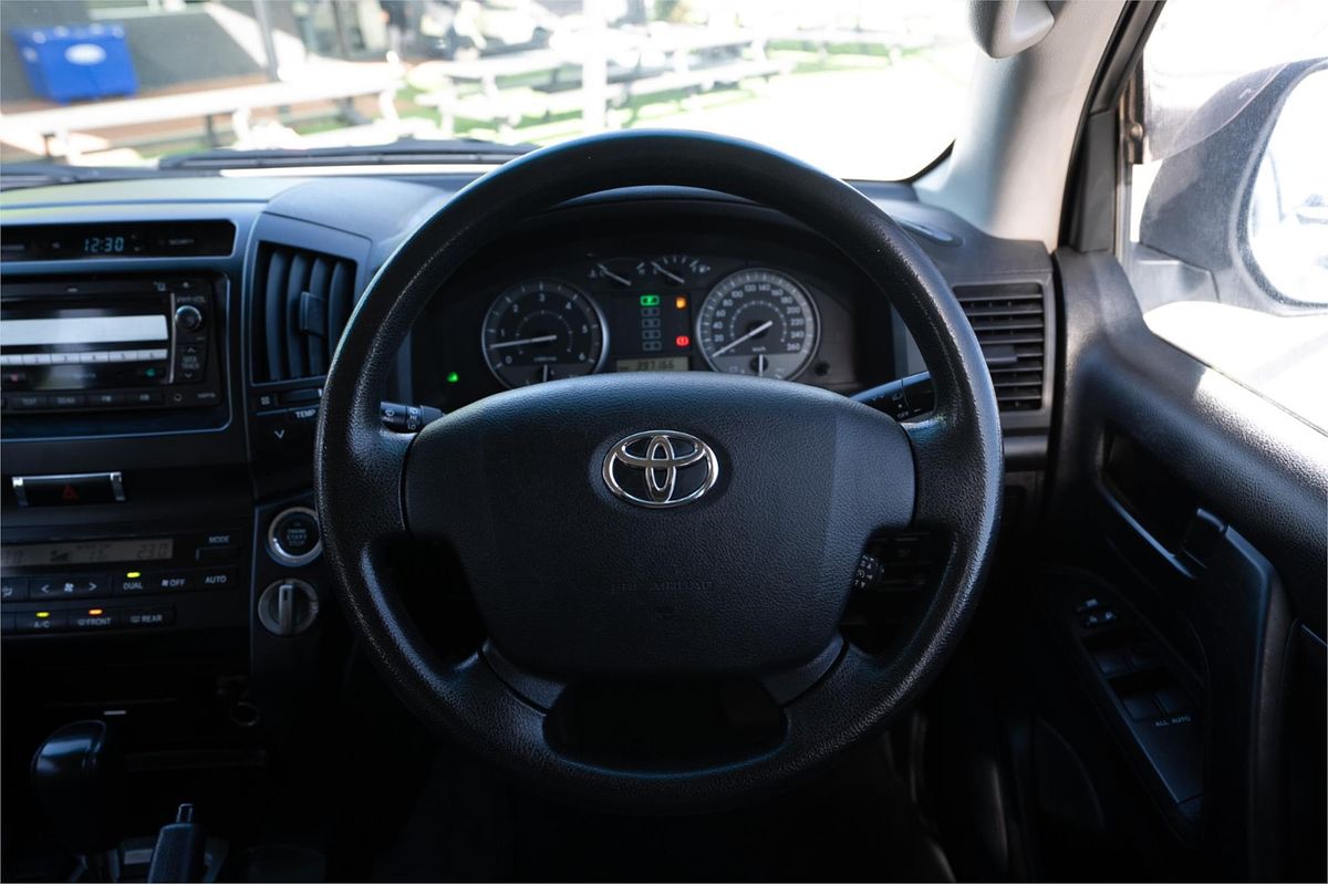 2007 Toyota Landcruiser GXL VDJ200R