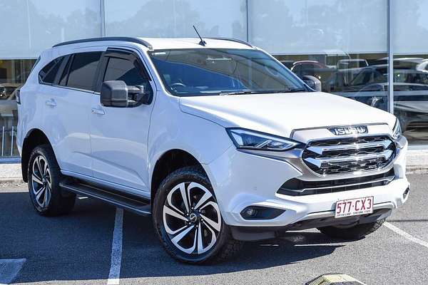 2021 Isuzu MU-X LS-T