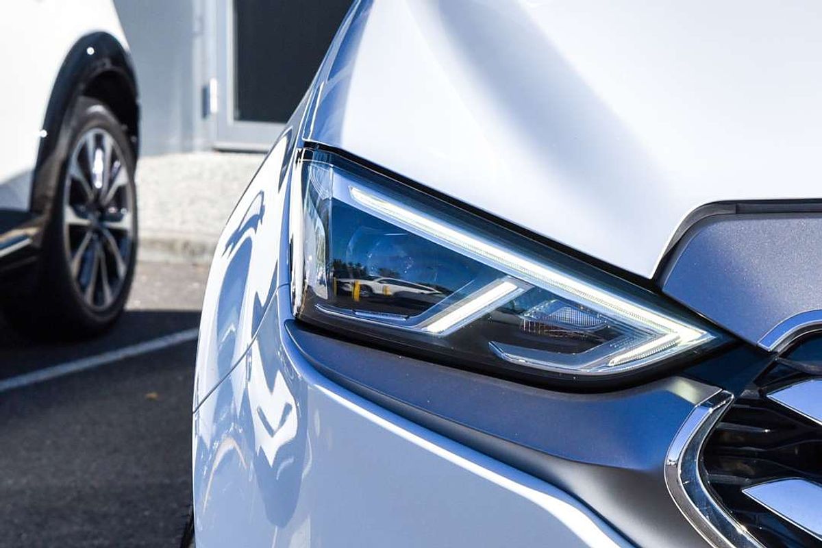 2021 Isuzu MU-X LS-T