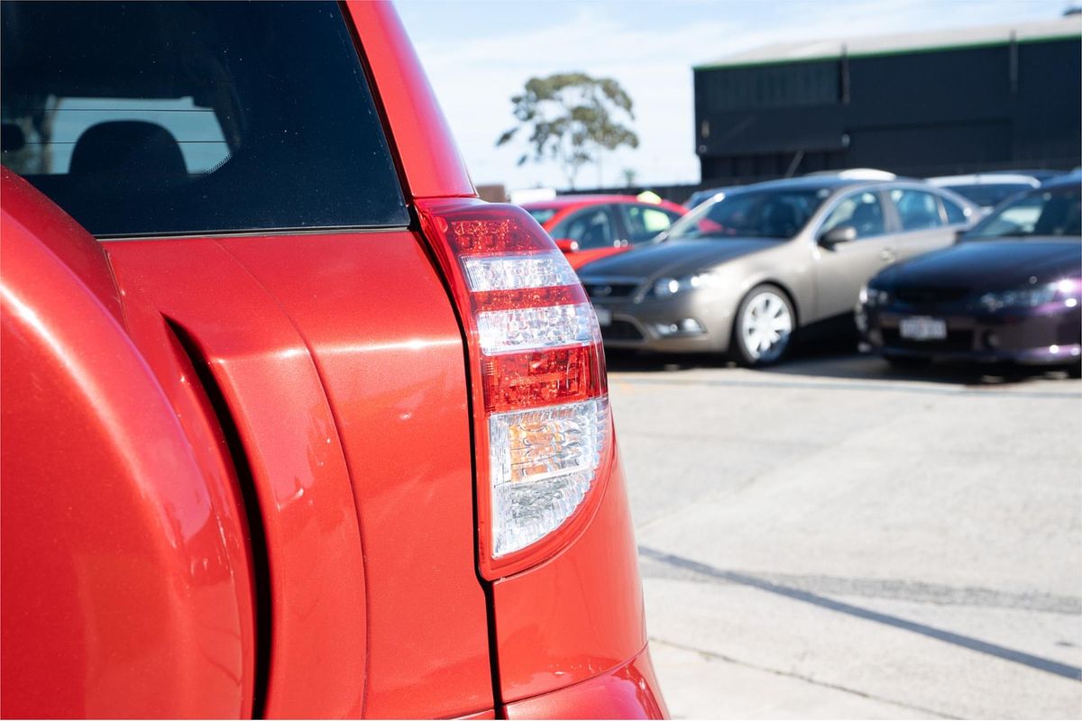 2012 Toyota RAV4 Cruiser ACA38R