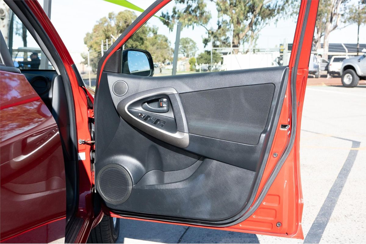 2012 Toyota RAV4 Cruiser ACA38R