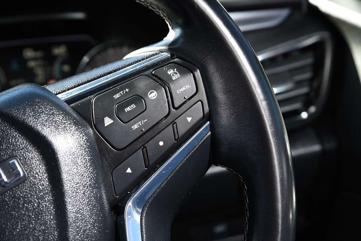 2021 Isuzu MU-X LS-T