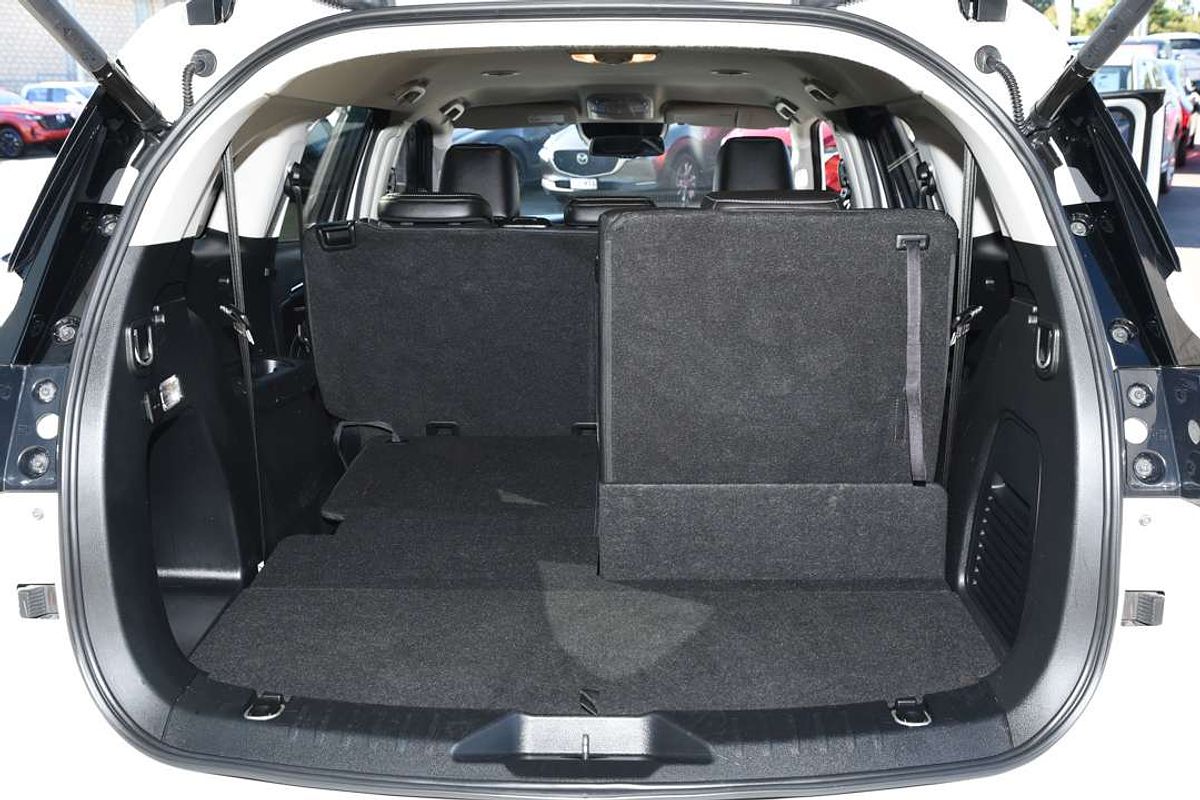 2021 Isuzu MU-X LS-T