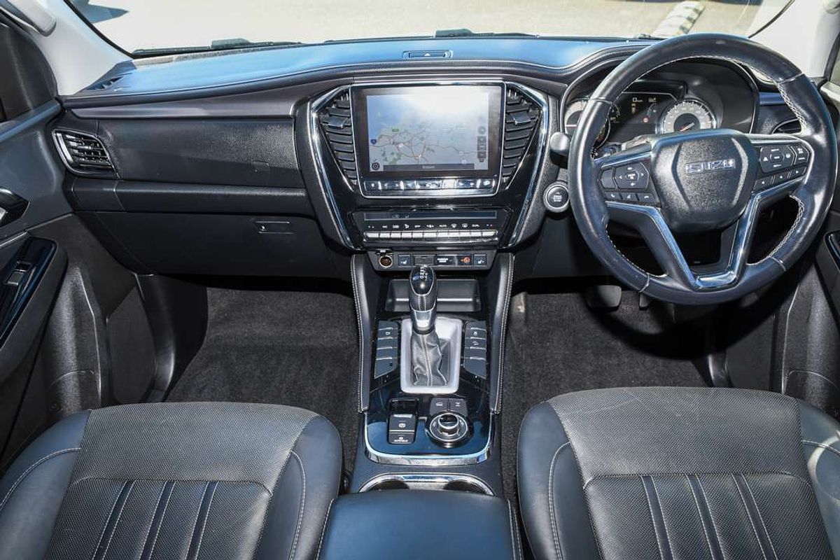 2021 Isuzu MU-X LS-T