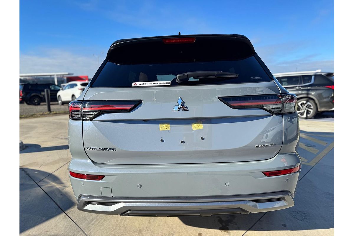 2025 Mitsubishi Outlander Exceed Tourer ZM