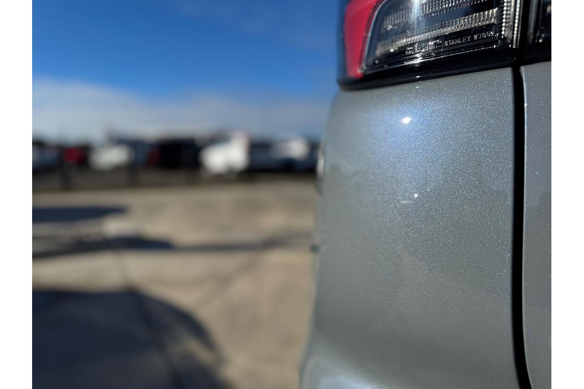 2025 Mitsubishi Outlander Exceed Tourer ZM
