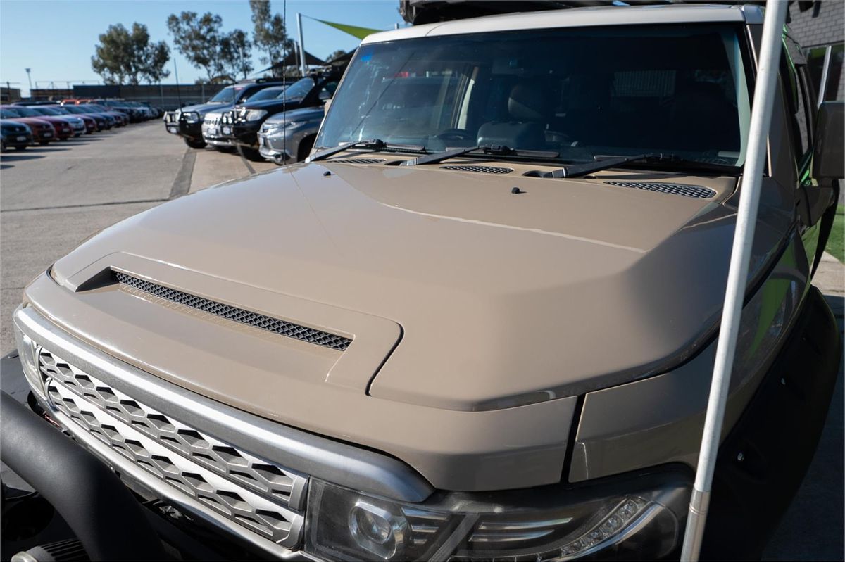 2013 Toyota FJ Cruiser GSJ15R