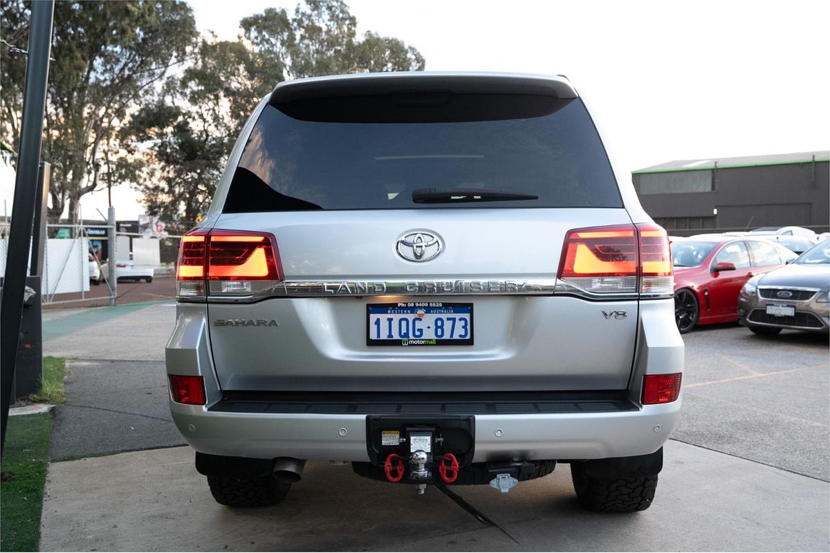 2018 Toyota Landcruiser Sahara VDJ200R