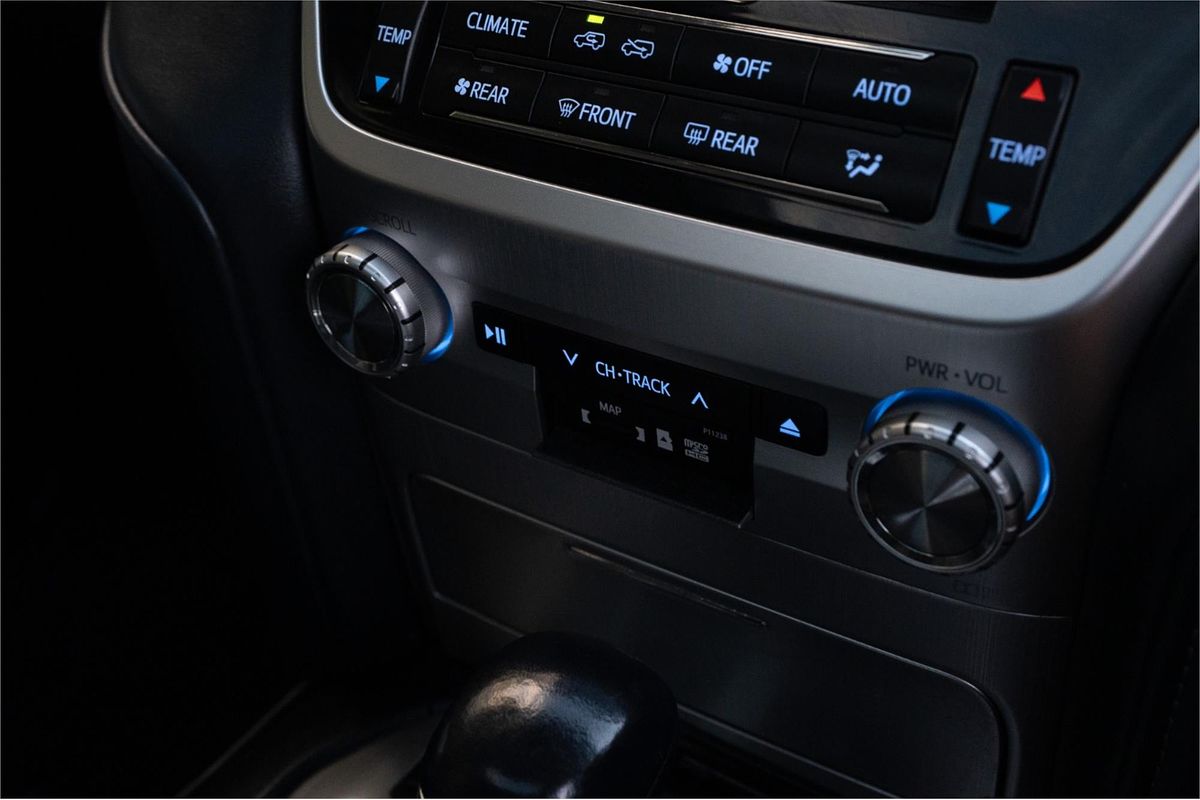2018 Toyota Landcruiser Sahara VDJ200R