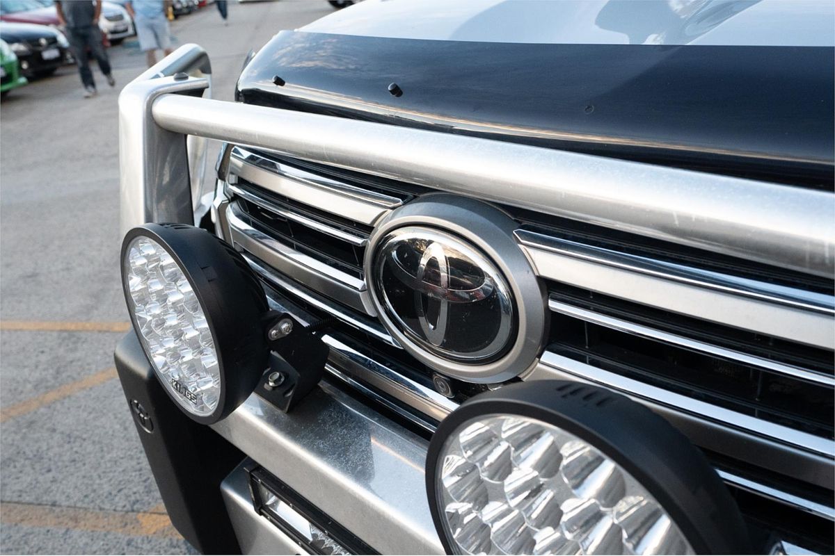 2018 Toyota Landcruiser Sahara VDJ200R