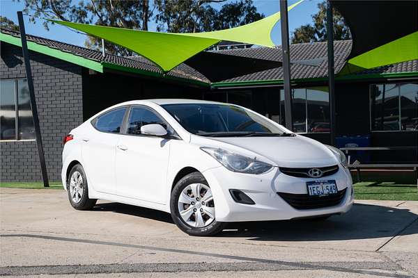 2013 Hyundai ELANTRA Active MD2