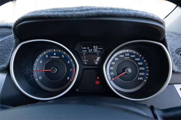 2013 Hyundai ELANTRA Active MD2