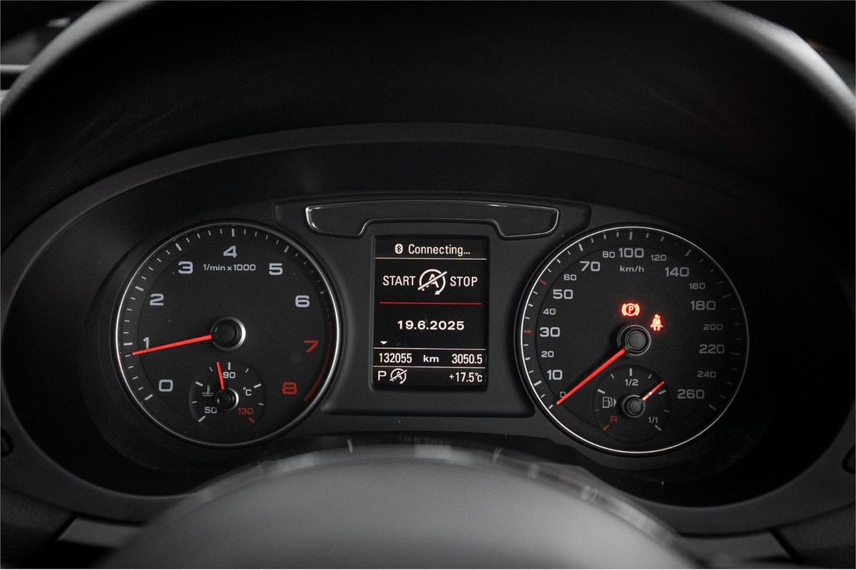 2015 Audi Q3 TFSI Sport 8U