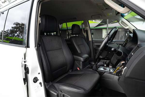 2015 Mitsubishi Pajero GLS NX