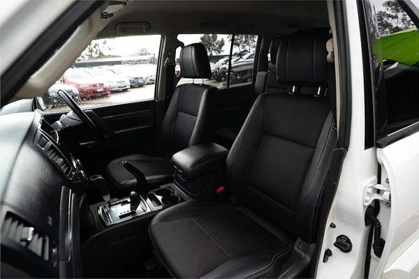 2015 Mitsubishi Pajero GLS NX