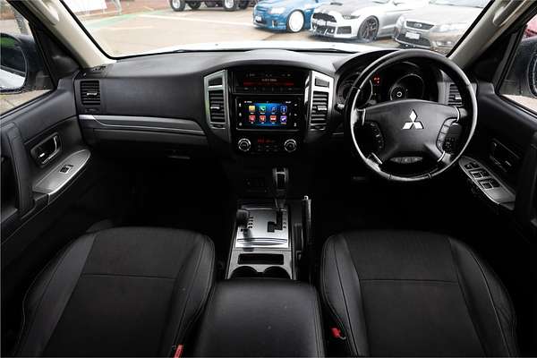 2015 Mitsubishi Pajero GLS NX
