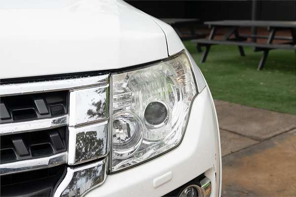 2015 Mitsubishi Pajero GLS NX