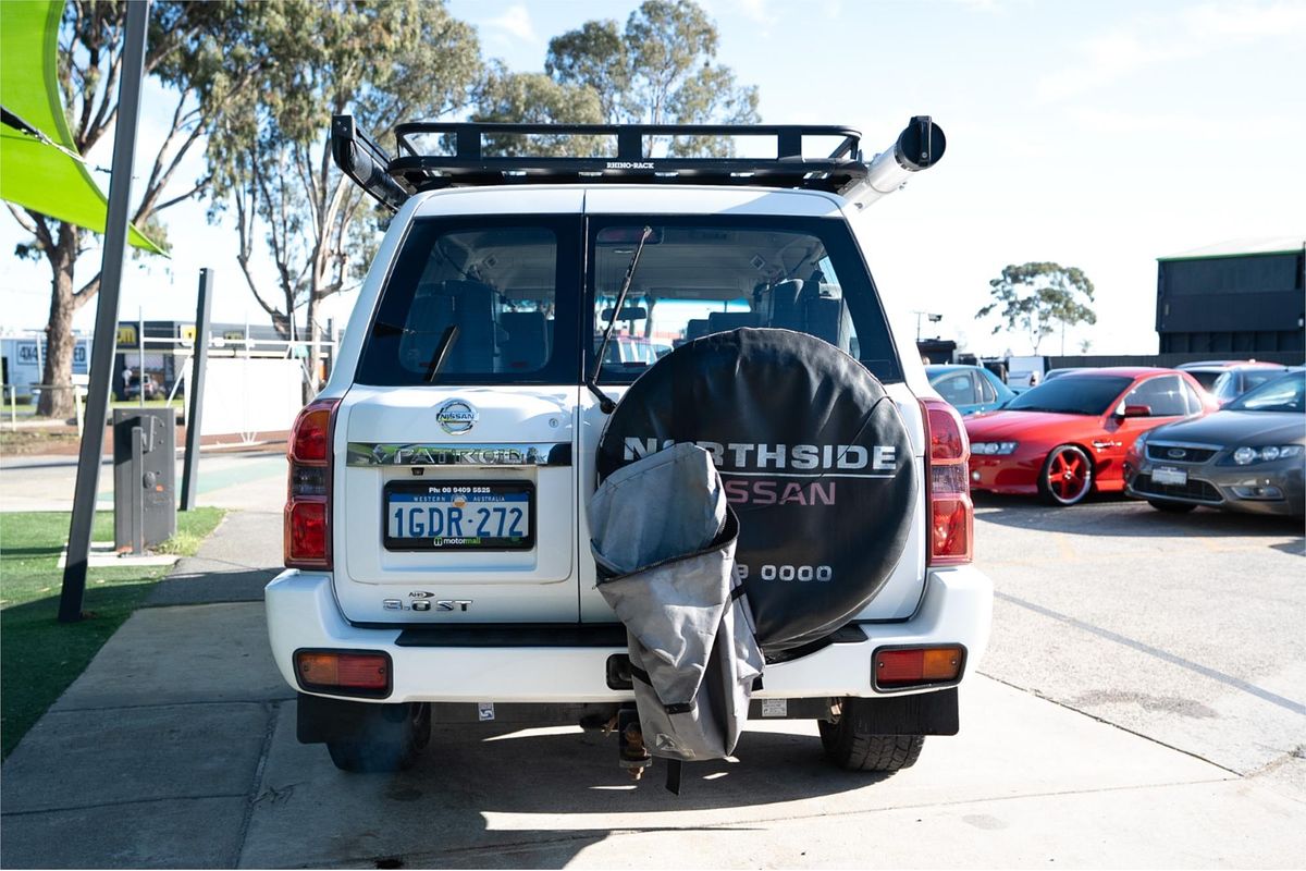 2013 Nissan Patrol ST Y61