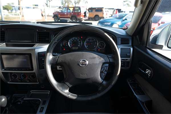 2013 Nissan Patrol ST Y61